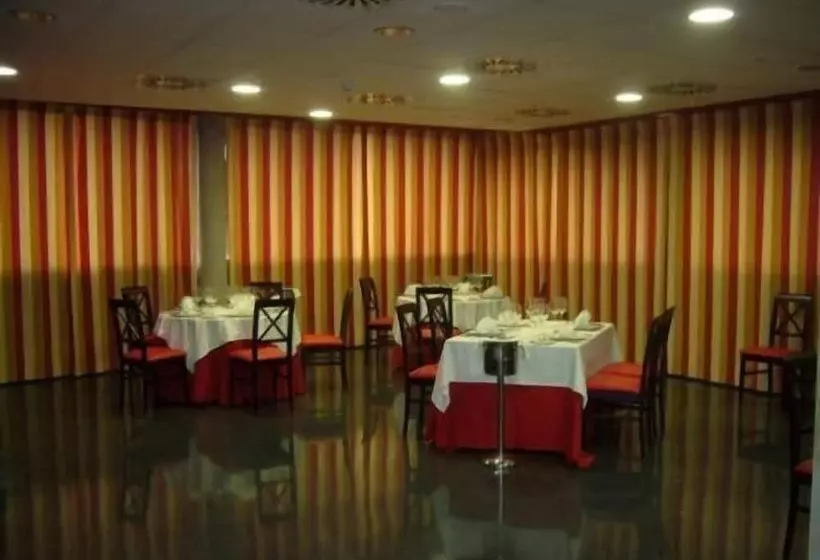 Fotos del hotel Alfinden:  3