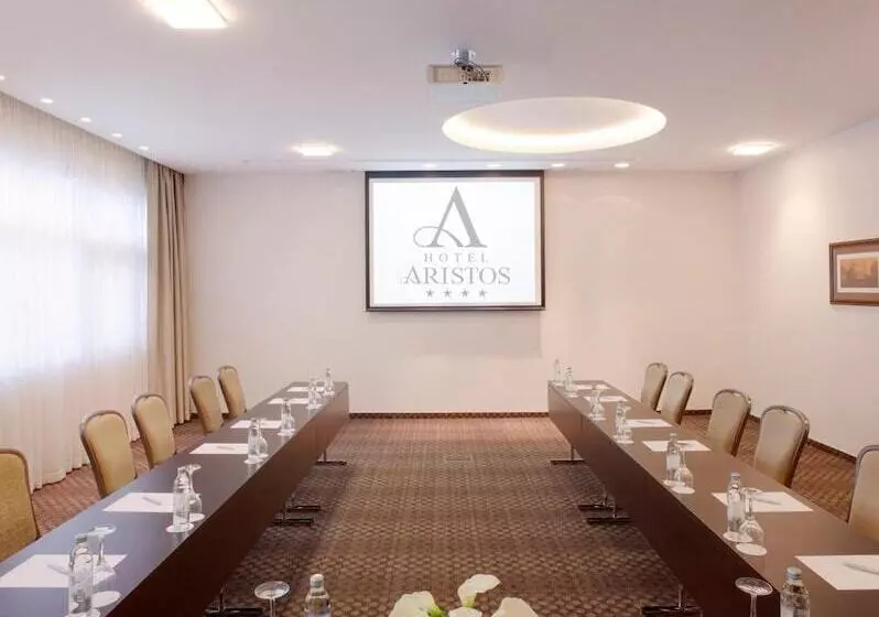 Fotos del hotel Aristos:  5