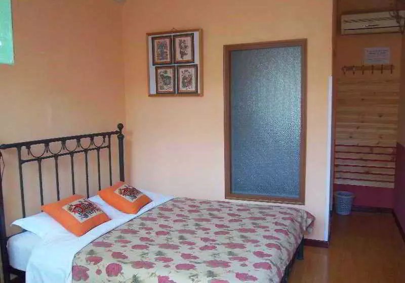 Fotos del hotel Beijing Templeside Hutong Guesthouse:  13