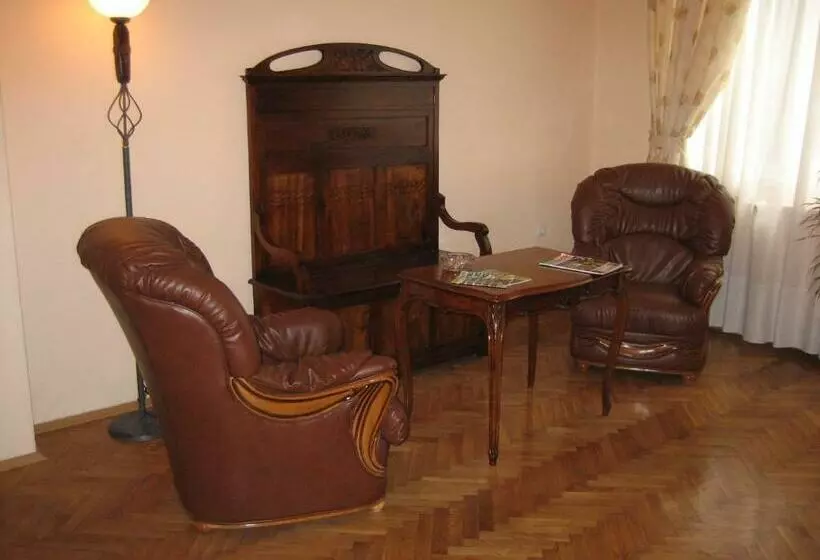 Casa Ferrari Bed & Breakfast