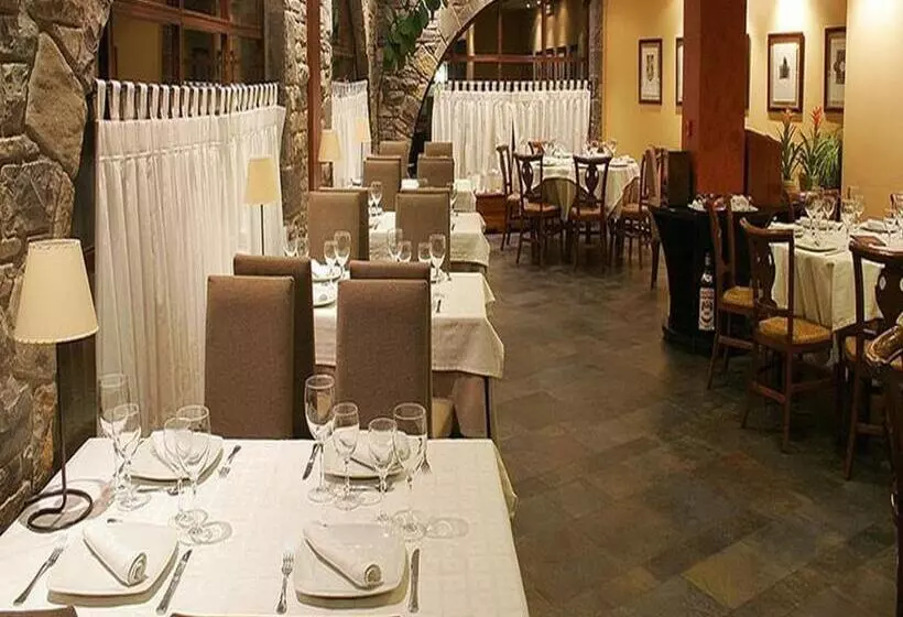 Fotos del hotel Casbas:  2