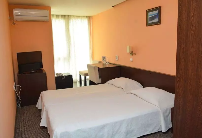 Fotos del hotel Family Hotel Elitsa:  10