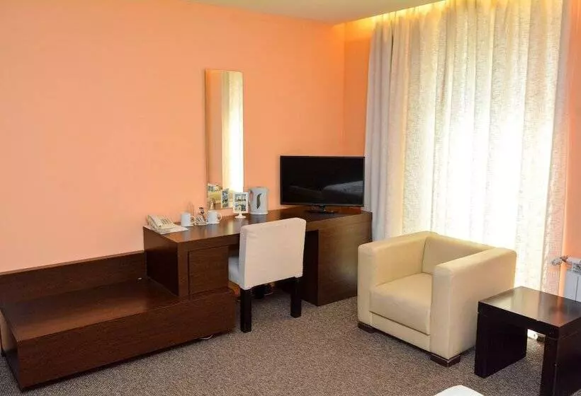 Fotos del hotel Family Hotel Elitsa:  17