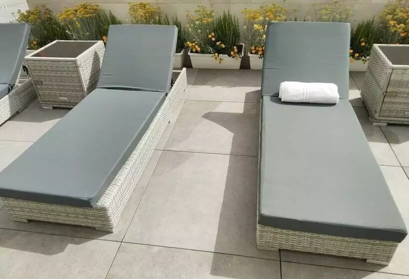 Fotos del hotel For You:  4