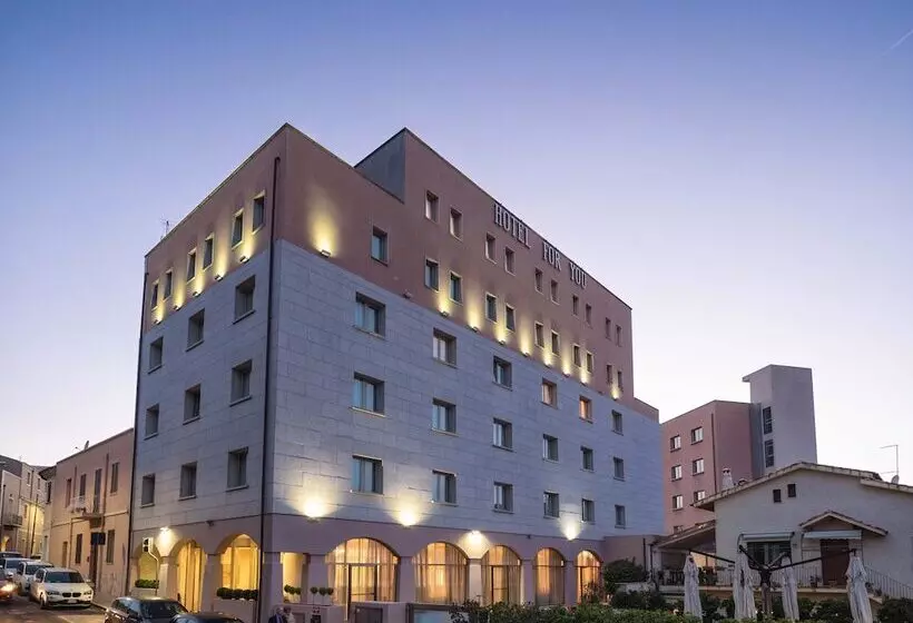 Fotos del hotel For You:  15