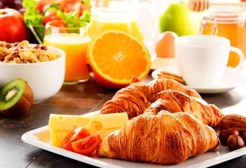 Fotos del hotel Krista Boutique:  10