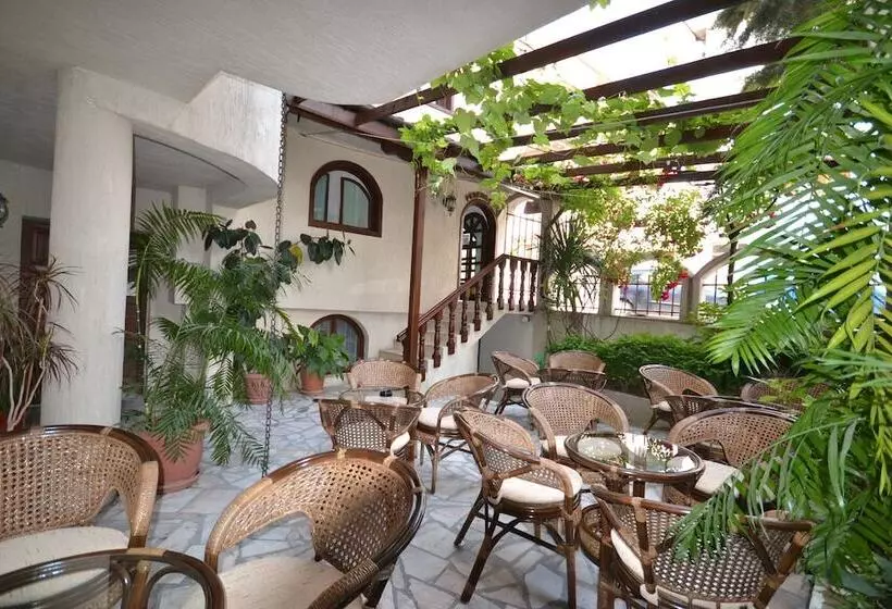 Fotos del hotel More:  5