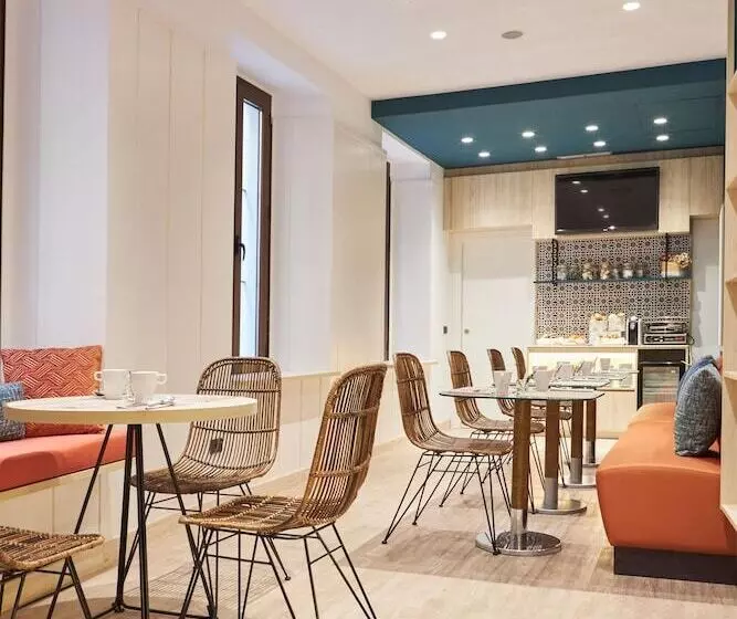 Fotos del hotel La Bella Sevilla:  6