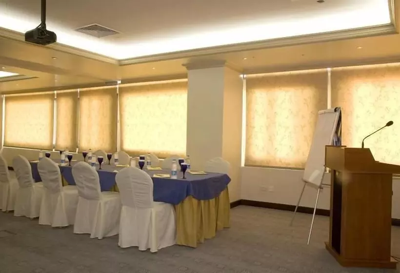 Fotos del hotel Golden Tulip Al Khobar:  7