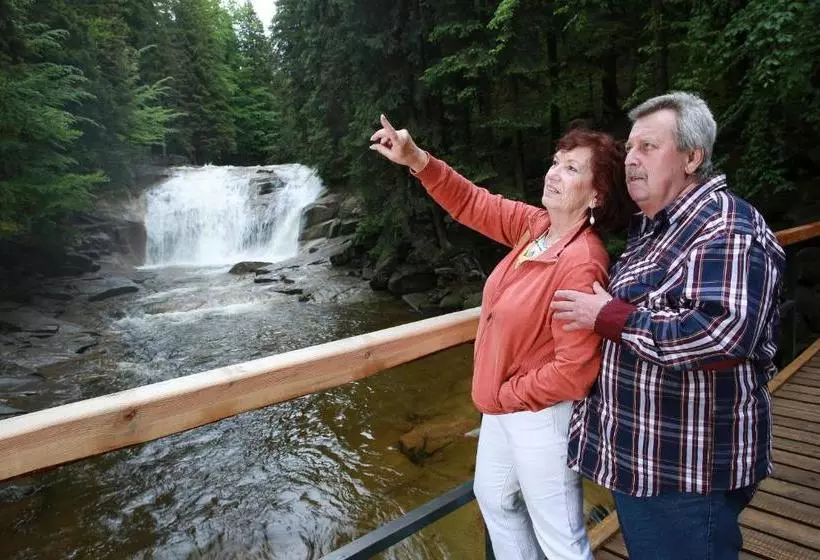 Fotos del hotel Karolina:  8