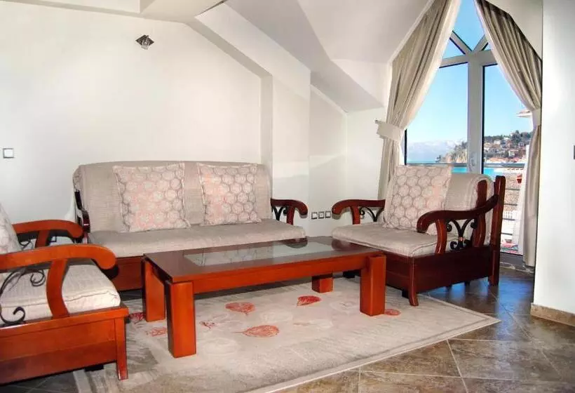 Fotos del hotel Royal View Villa:  23