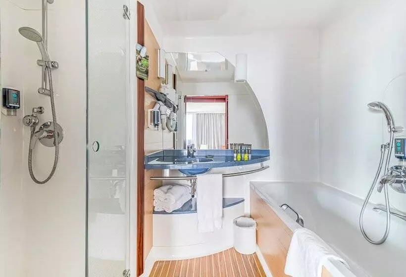 Fotos del hotel Novotel Suites Marseille Centre Euromed:  7