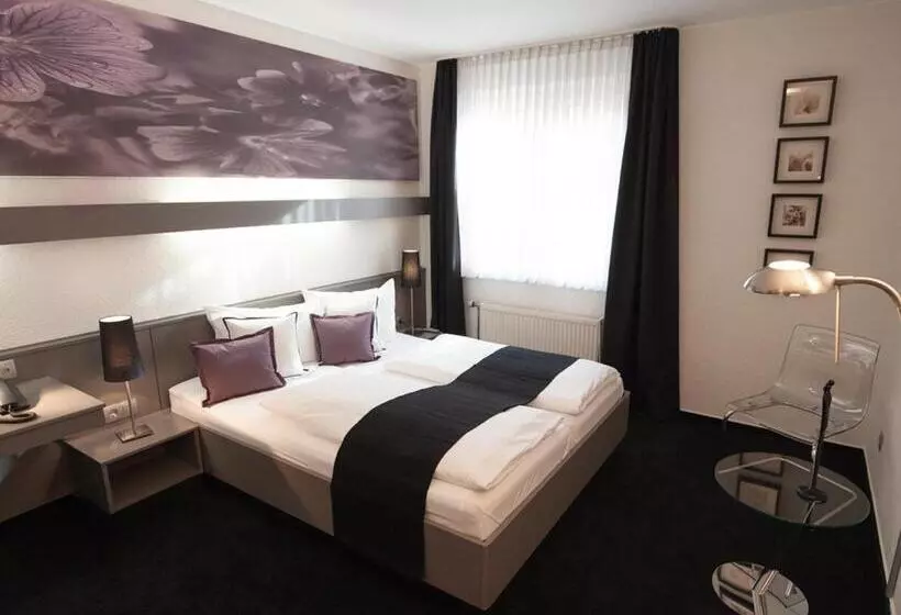 Good Morning Berlin City West