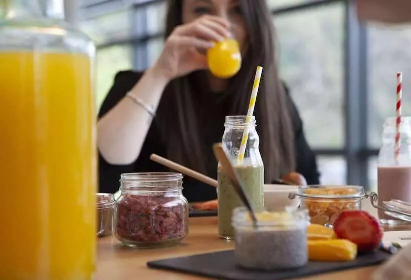 Fotos del hotel Gran Bilbao:  11