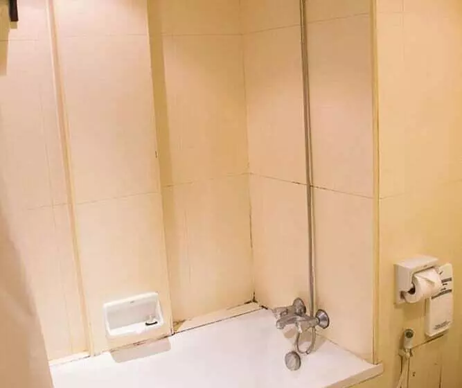 Fotos del hotel Grand Inn:  6