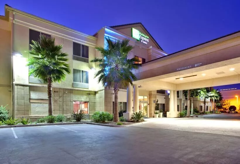 Fotos del hotel Holiday Inn Express  & Suites San Diego Otay Mesa, An Ihg:  16