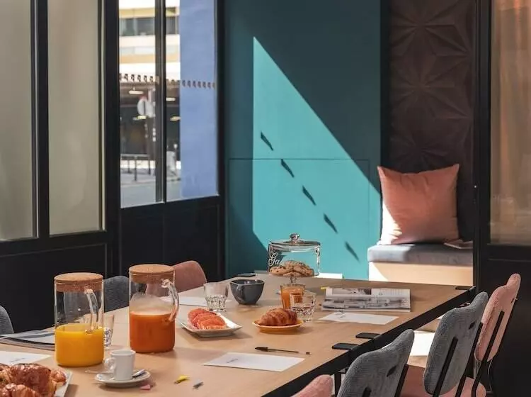 Fotos del hotel Hôtel Comete Paris:  14