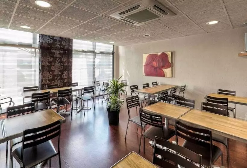 Fotos del hotel Novotel Suites Clermont Ferrand Polydome:  14