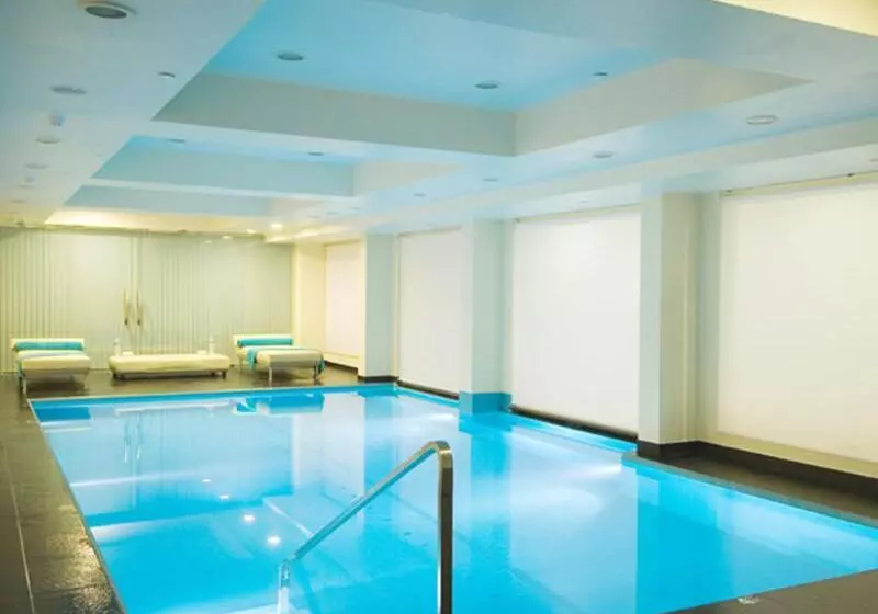 Fotos del hotel Avalon Courtyard Residence Suites:  3