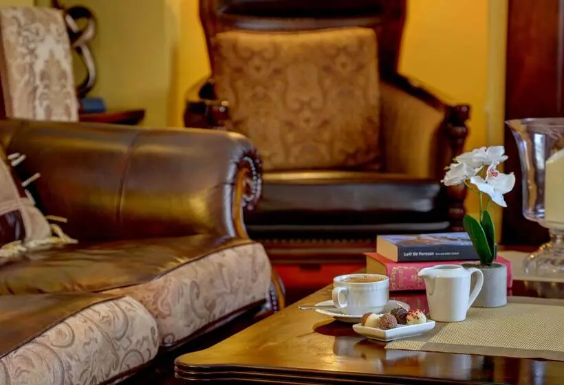 Fotos del hotel Best Western Henbury Lodge Hotel:  2