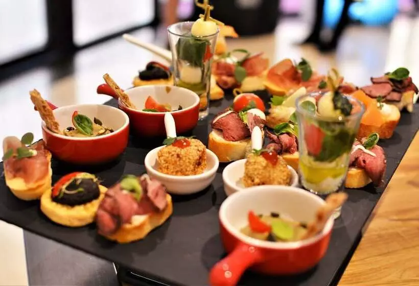 Fotos del hotel Mercure Bucharest Unirii:  8