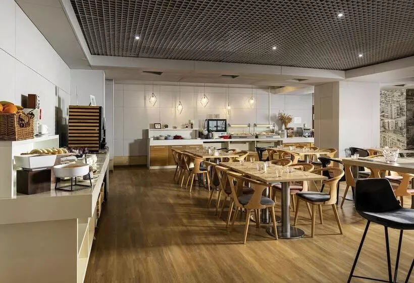 Fotos del hotel Mercure Bucharest Unirii:  3