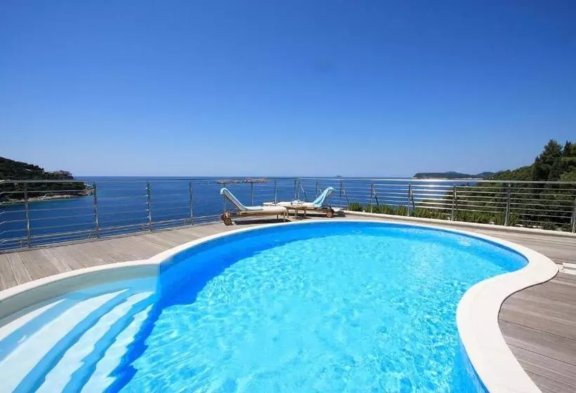 Fotos del hotel More:  3