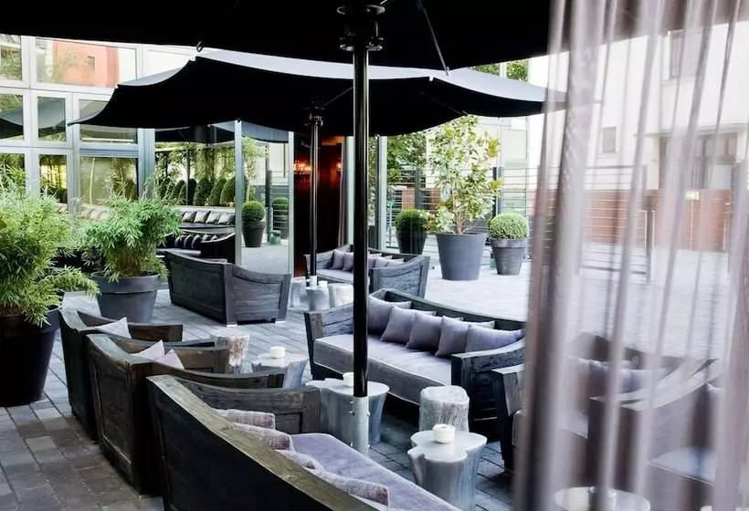 Fotos del hotel Roomers:  10