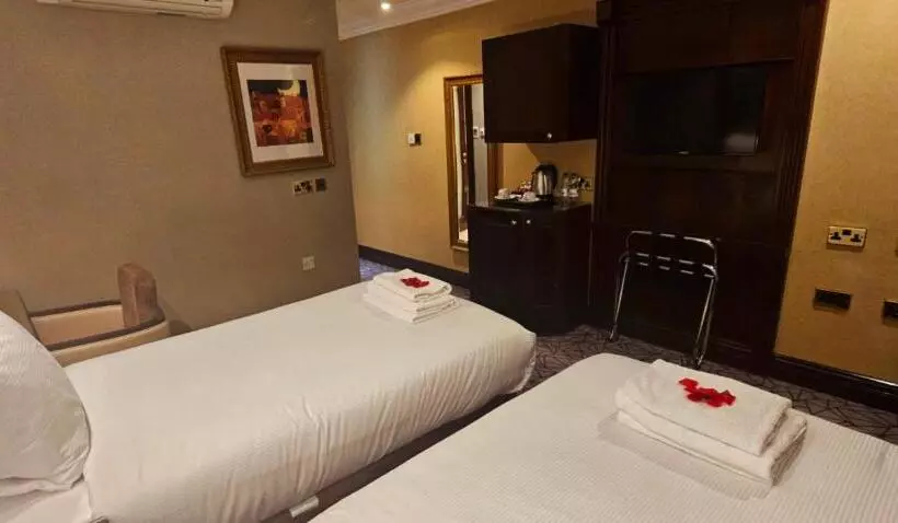 Fotos del hotel Hyde Park International Member of Park Grand London:  21