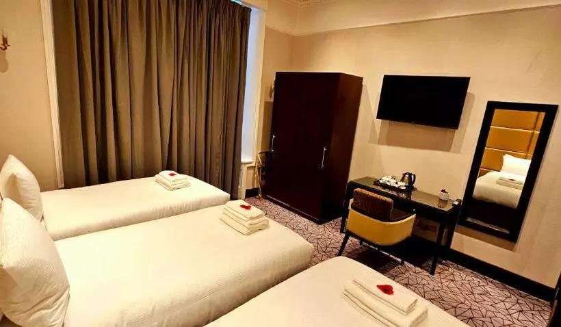 Fotos del hotel Hyde Park International Member of Park Grand London:  9