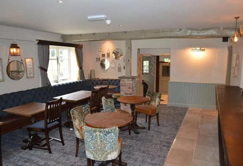 Fotos del hotel The Forresters Arms:  9