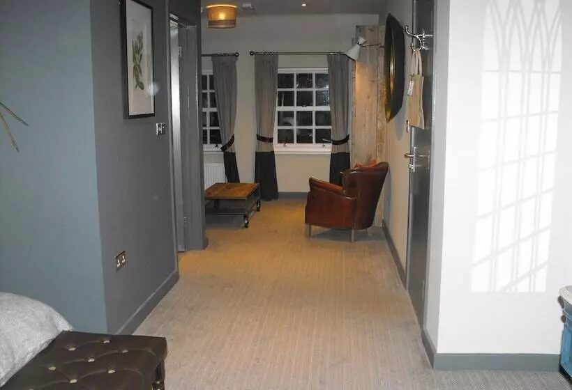 Fotos del hotel The Forresters Arms:  2