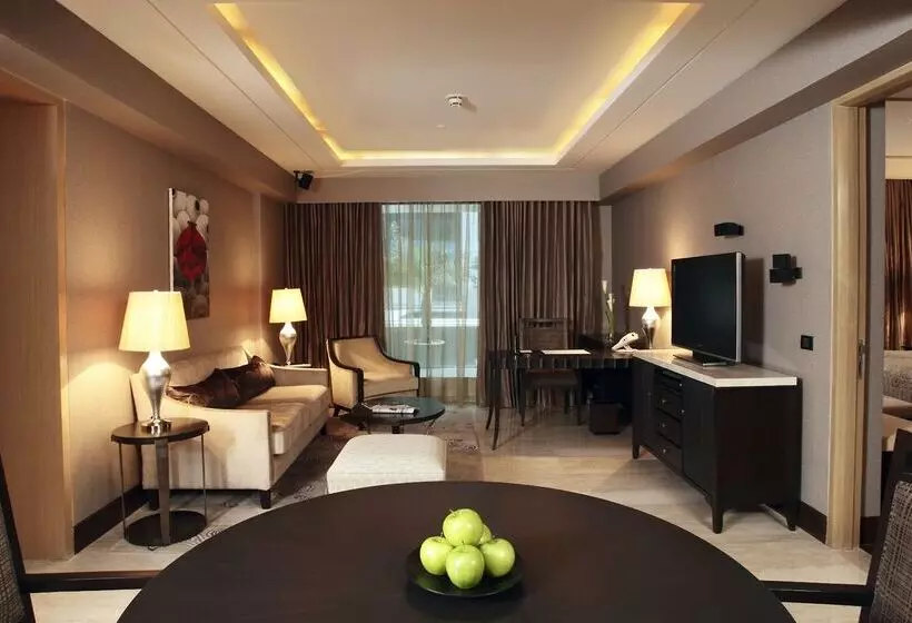 Fotos del hotel The Leela Ambience Gurgaon Hotel & Residences:  6