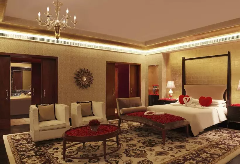 The Leela Ambience Gurgaon Hotel & Residences