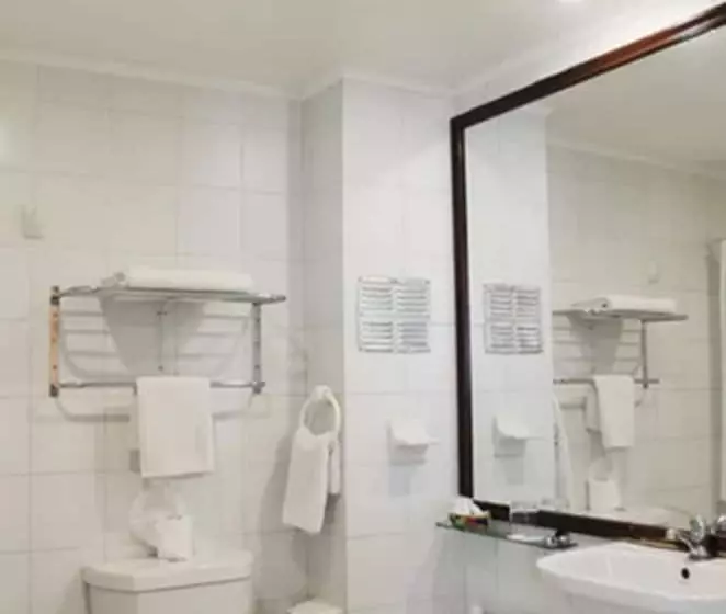 Fotos del hotel Alcalá Del Río:  9