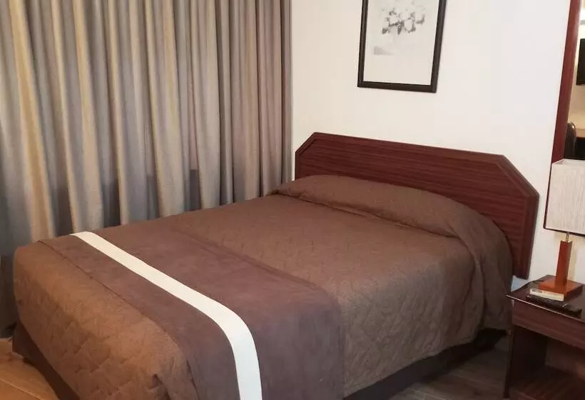 Fotos del hotel Alcalá Del Río:  11