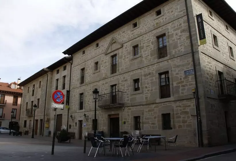 Arganzón Plaza