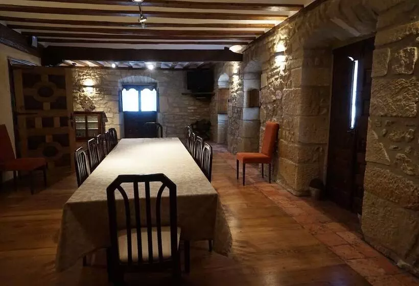Fotos del hotel Arganzón Plaza:  8