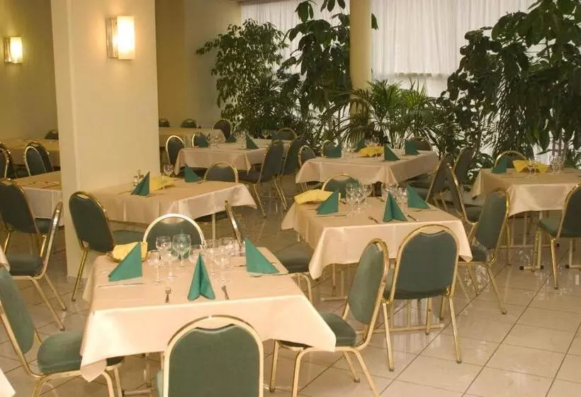 Fotos del hotel Bara Budapest:  3