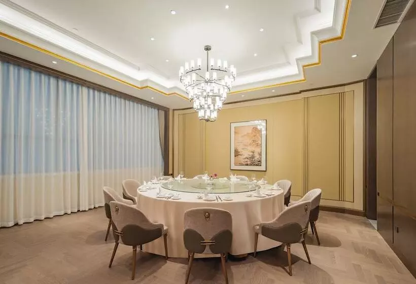 Fotos del hotel Holiday Inn Zhengzhou Zhongzhou, An Ihg:  6