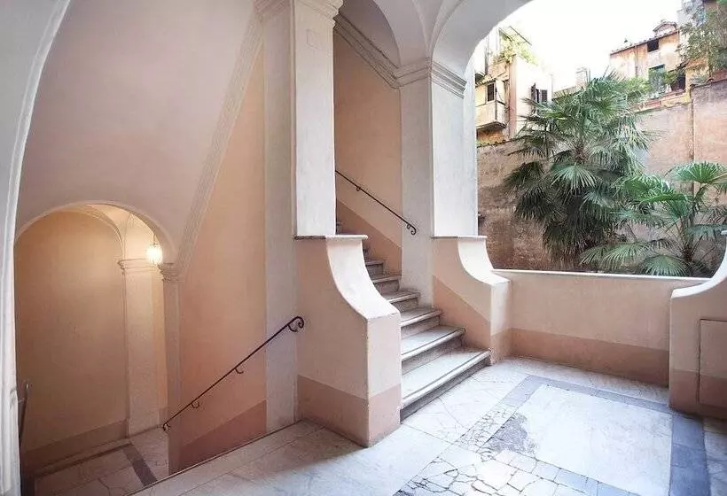 Fotos del hotel Pantheon Inn:  24