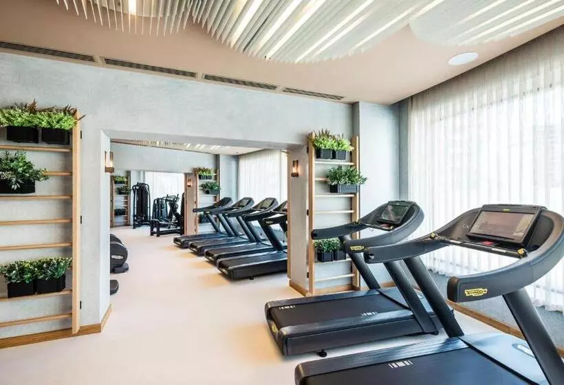Fotos del hotel Courtyard By Marriott Baku:  2