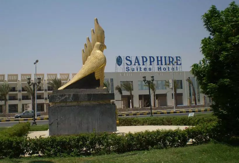 Golden 5 City Sapphire Suites Hotel