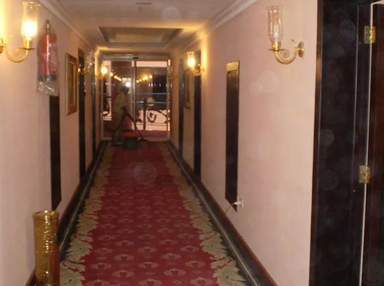 Fotos del hotel Golden 5 City Sapphire Suites Hotel:  4