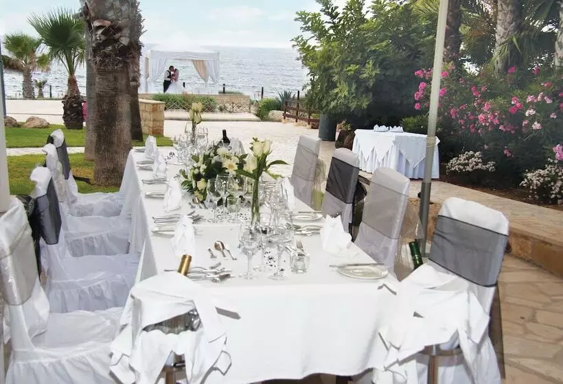 Akti Beach  & Village Resort