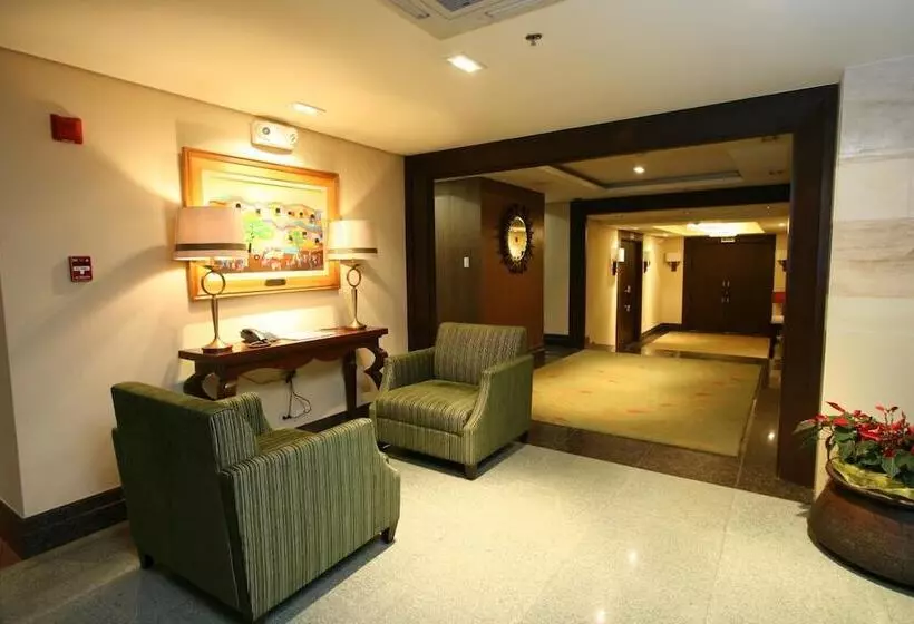 Fotos del hotel Makati Crown Regency:  10