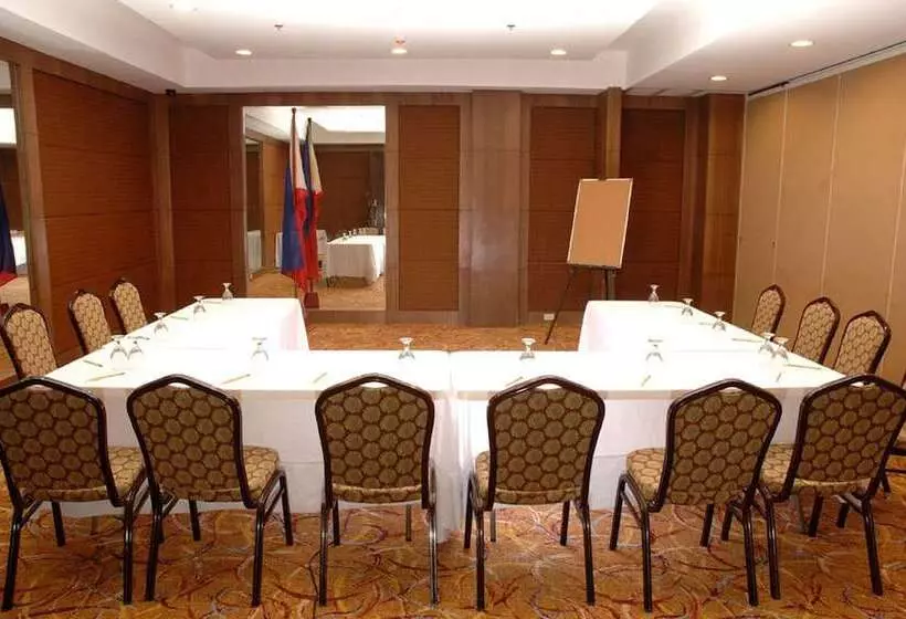 Fotos del hotel Makati Crown Regency:  13