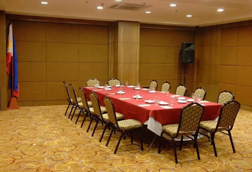 Fotos del hotel Makati Crown Regency:  18