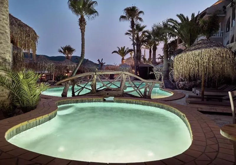 Fotos del hotel Gloria Maris Hotel Suites And Villa:  19