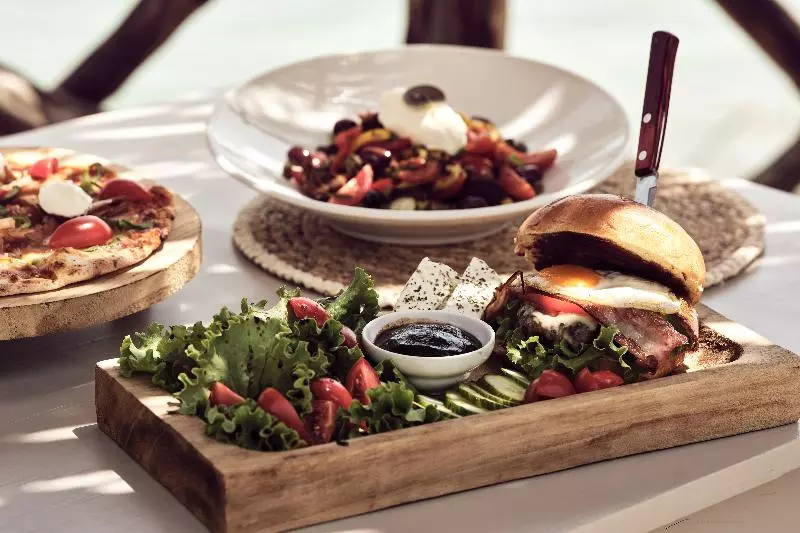 Fotos del hotel Gloria Maris Hotel Suites And Villa:  3